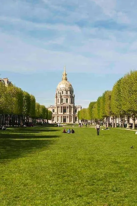 Parisian Muse By Suitehomeparis France